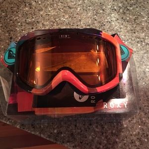 Roxy ski/snowboarding goggles